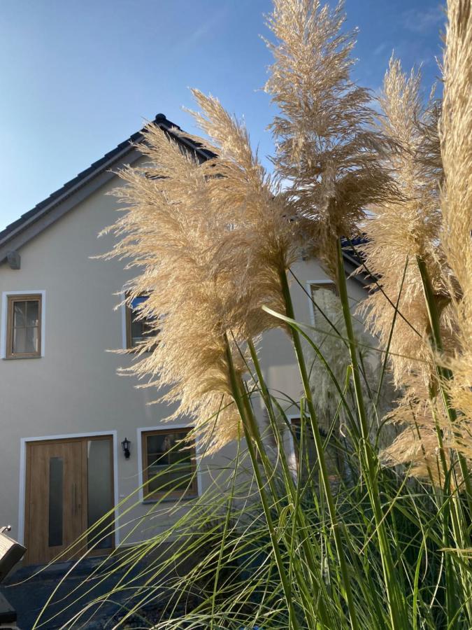 Kapitaenshaus Sellin Mit Sauna Und Kamin Екстериор снимка